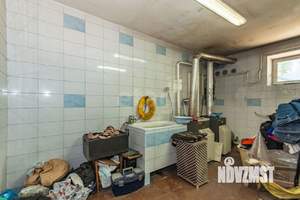 Дом 488м², 3-этажный, участок 7 сот.