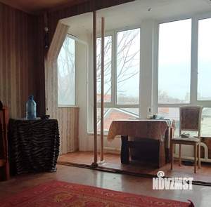 Дом 182м², 3-этажный, участок 3 сот.