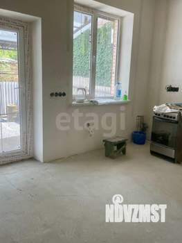 Дом 256м², 3-этажный, участок 2 сот.