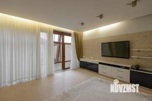 Дом 478м², 2-этажный, участок 5 сот.