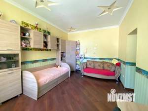 Дом 310м², 2-этажный, участок 3 сот.