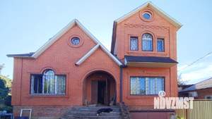 Дом 260м², 2-этажный, участок 6 сот.