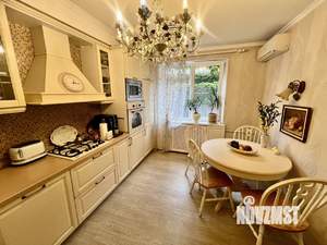 Дом 145м², 2-этажный, участок 5 сот.