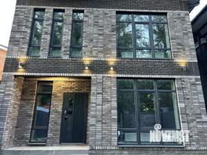 Дом 180м², 2-этажный, участок 3 сот.