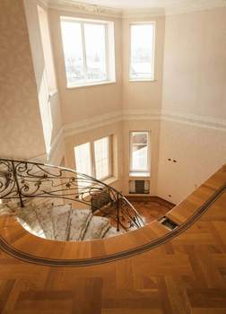 Дом 380м², 2-этажный, участок 7 сот.