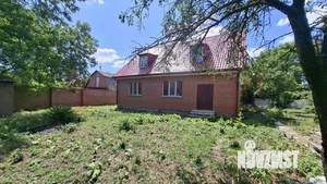 Дом 206м², 2-этажный, участок 6 сот.