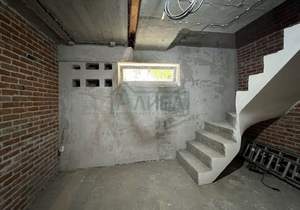 Дом 148м², 3-этажный, участок 1 сот.