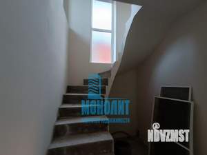 Коттедж 140м², 2-этажный, участок 3 сот.