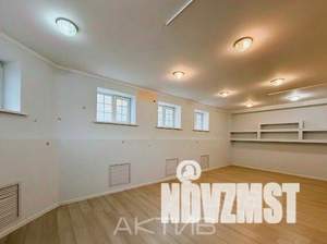 Дом 567м², 4-этажный, участок 6 сот.