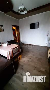 Дом 213м², 3-этажный, участок 6 сот.