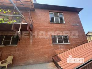 Дом 452м², 3-этажный, участок 4 сот.