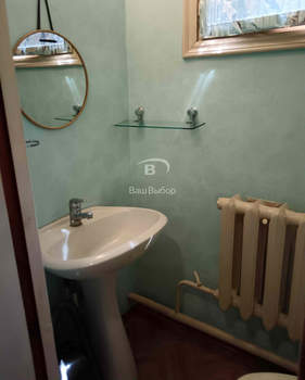 Дом 50м², 4-этажный, участок 1 сот.