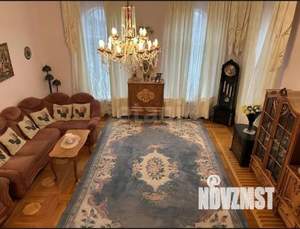 Дом 293м², 3-этажный, участок 4 сот.