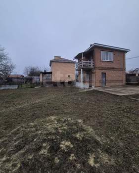 Дом 61м², 2-этажный, участок 5 сот.