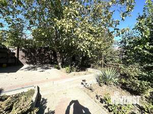 Дом 263м², 3-этажный, участок 5 сот.