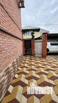 Дом 189м², 2-этажный, участок 6 сот.