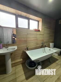 Дом 130м², 2-этажный, участок 3 сот.