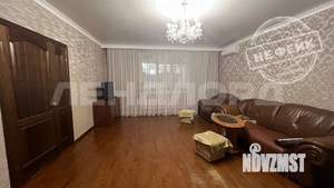 Дом 220м², 2-этажный, участок 3 сот.