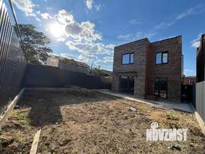 Дом 240м², 2-этажный, участок 3 сот.