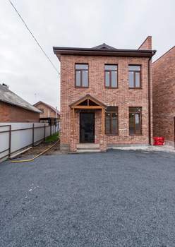 Дом 120м², 2-этажный, участок 3 сот.