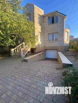 Дом 314м², 2-этажный, участок 6 сот.