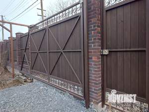 Дом 356м², 3-этажный, участок 5 сот.