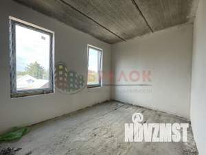 Дом 213м², 2-этажный, участок 5 сот.