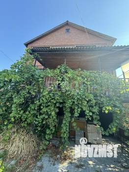 Дом 216м², 3-этажный, участок 11 сот.