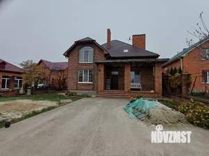 Дом 270м², 2-этажный, участок 6 сот.