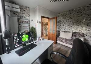 Дом 250м², 3-этажный, участок 6 сот.