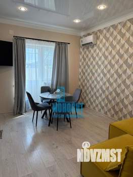 Дом 100м², 2-этажный, участок 3 сот.