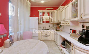 Дом 200м², 2-этажный, участок 4 сот.