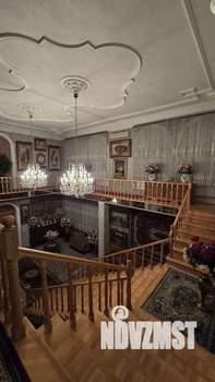 Дом 662м², 3-этажный, участок 7 сот.