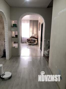 Дом 200м², 2-этажный, участок 6 сот.