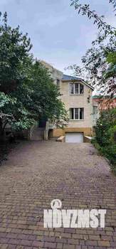 Дом 314м², 2-этажный, участок 6 сот.