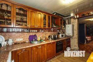 Дом 69м², 2-этажный, участок 4 сот.