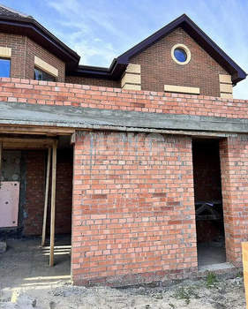 Дом 279м², 2-этажный, участок 6 сот.