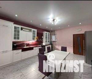 Дом 240м², 2-этажный, участок 3 сот.