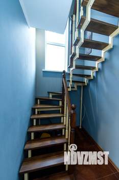 Дом 80м², 2-этажный, участок 3 сот.