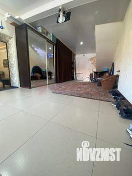 Дом 220м², 2-этажный, участок 2 сот.