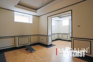 Дом 1000м², 4-этажный, участок 8 сот.