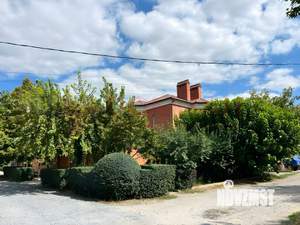 Дом 217м², 3-этажный, участок 3 сот.