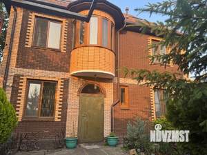 Дом 210м², 3-этажный, участок 3 сот.