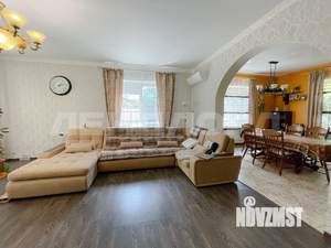 Дом 290м², 2-этажный, участок 5 сот.