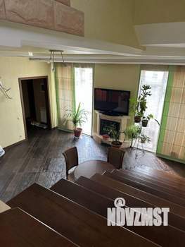 Дом 98м², 2-этажный, участок 2 сот.