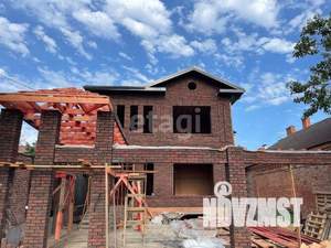 Дом 270м², 3-этажный, участок 4 сот.