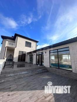 Дом 550м², 3-этажный, участок 1032 сот.