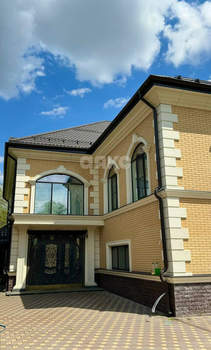 Дом 460м², 2-этажный, участок 6 сот.