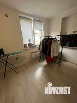 Дом 70м², 2-этажный, участок 6 сот.