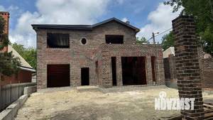 Дом 200м², 2-этажный, участок 4 сот.